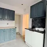 Spacieuse Maison Elegante Pour 8 Personnes A *