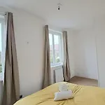 Spacieuse Maison Elegante Pour 8 Personnes A * Croix