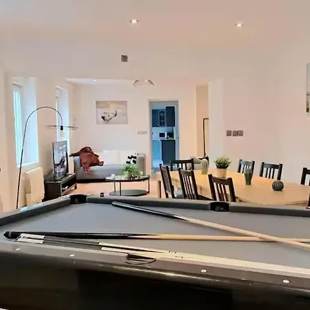 Holiday home Spacieuse Maison Elegante Pour 8 Personnes A *