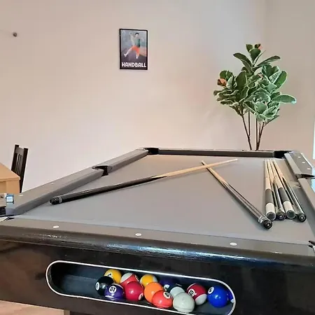 Spacieuse Maison Elegante Pour 8 Personnes A Σπίτι διακοπών